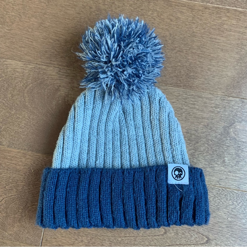 3/$10 Baby boy winter hat approx size 6-12m